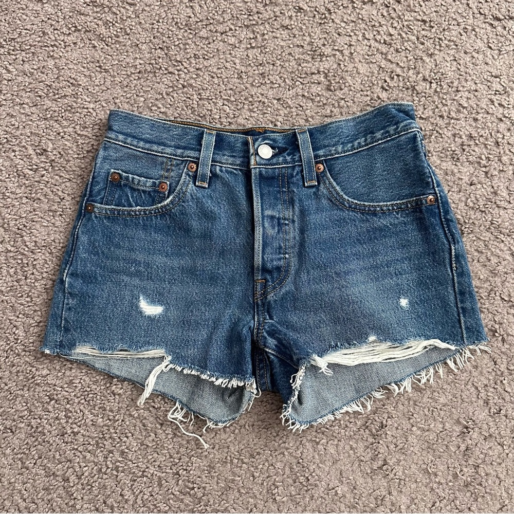 Levi’s 501 Denim Shorts Womens W24